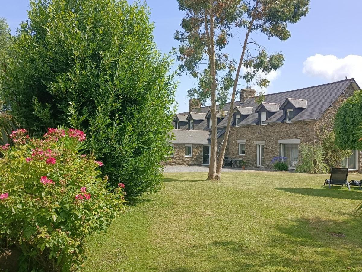 Relais De Moidrey Hotel Exterior foto